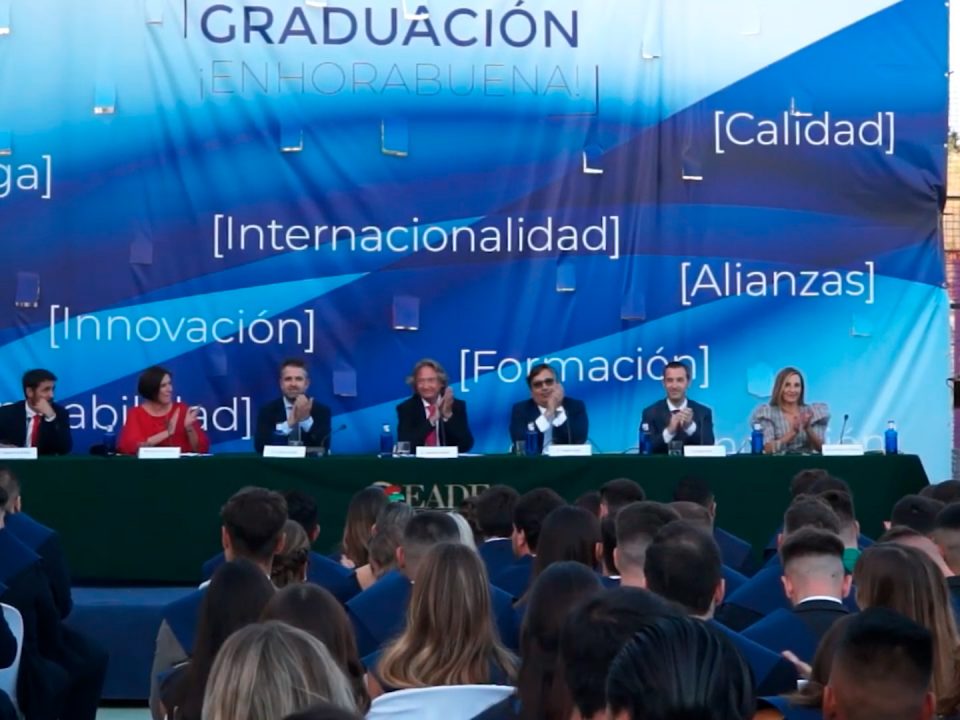 Ceremonia de Graduación 2022 - EADE Universidad