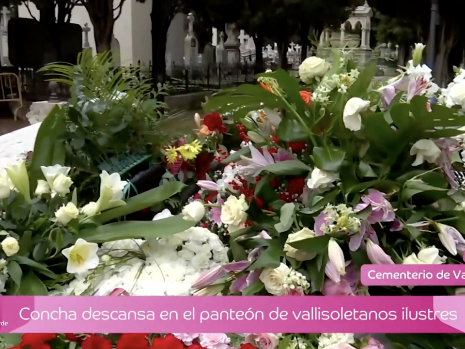 Directo 2: Entierro Concha Velasco (Andalucia de Tarde - Canal Sur 03.12.2023)